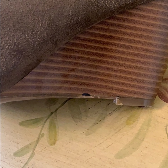 Women’s Rampage olive Green Mules - Picture 5 of 7